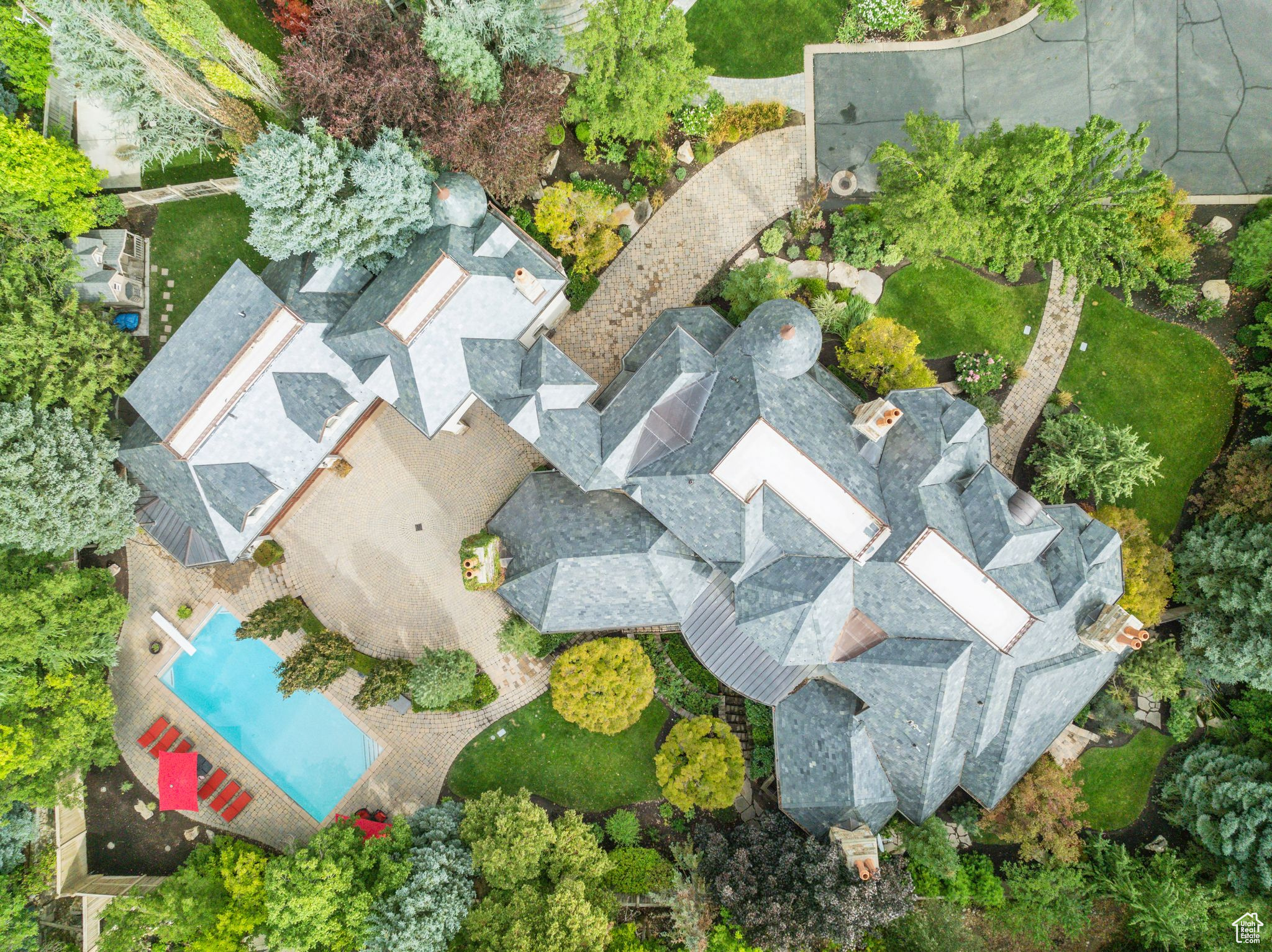 Holladay, Utah 84121, United States, 8 Bedrooms Bedrooms, ,10 BathroomsBathrooms,Residential,Pending,43065