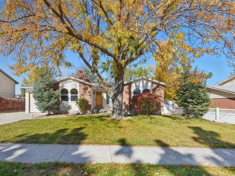 Photo of 2784 W PAPRIKA DR S, Taylorsville, UT 84129 (MLS # 2119490)