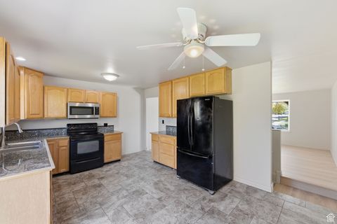 Tiny photo for 2784 W PAPRIKA DR S, Taylorsville, UT 84129 (MLS # 2119490)