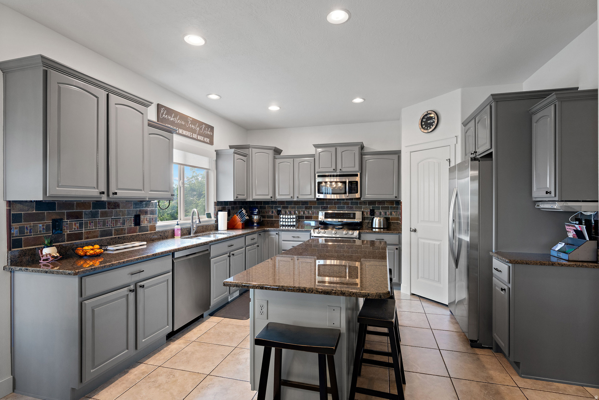 ASPEN HILLS - Residential