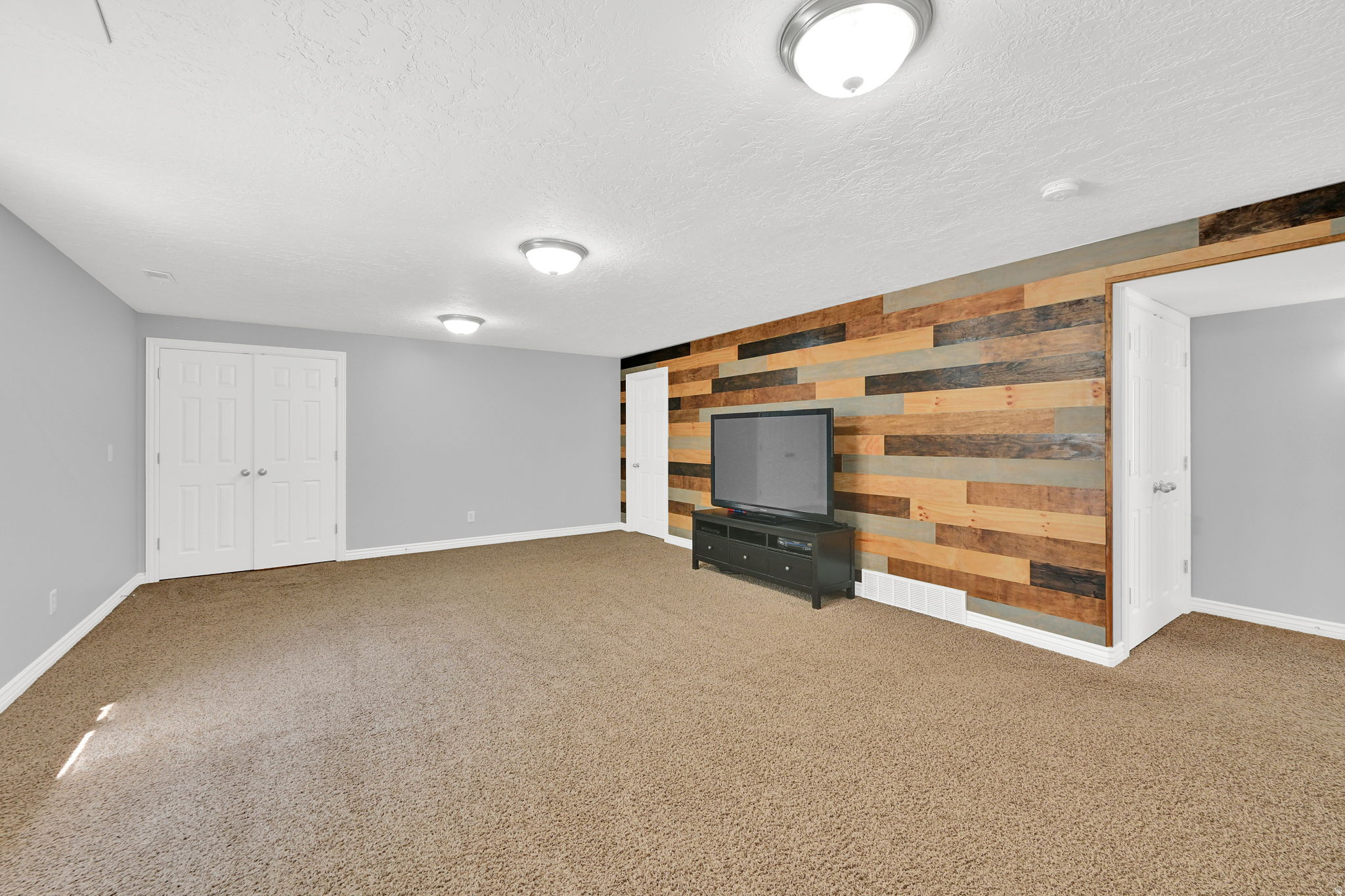HAWTHORN - Residential