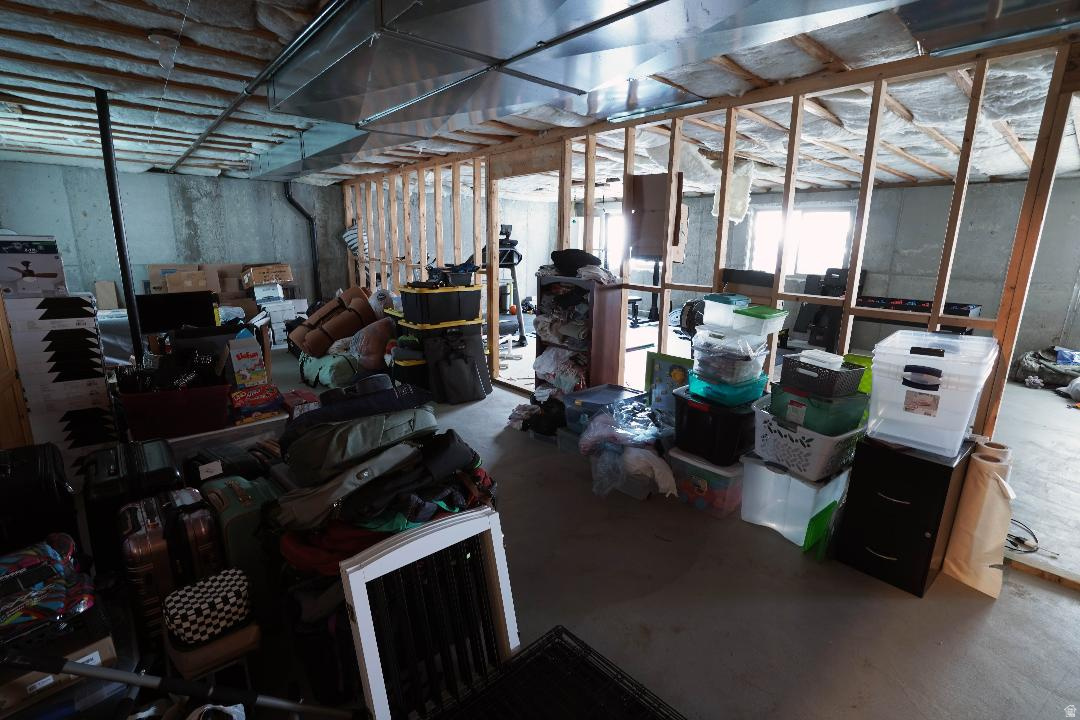 CANTERBURY CROSSING - Residential