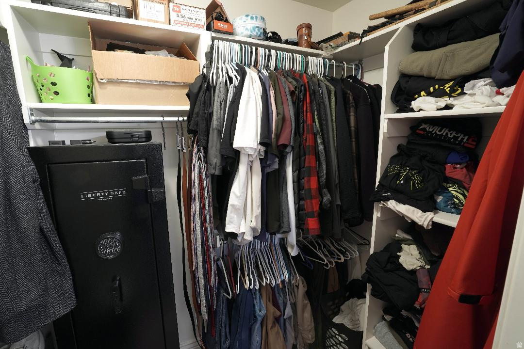 CANTERBURY CROSSING - Residential