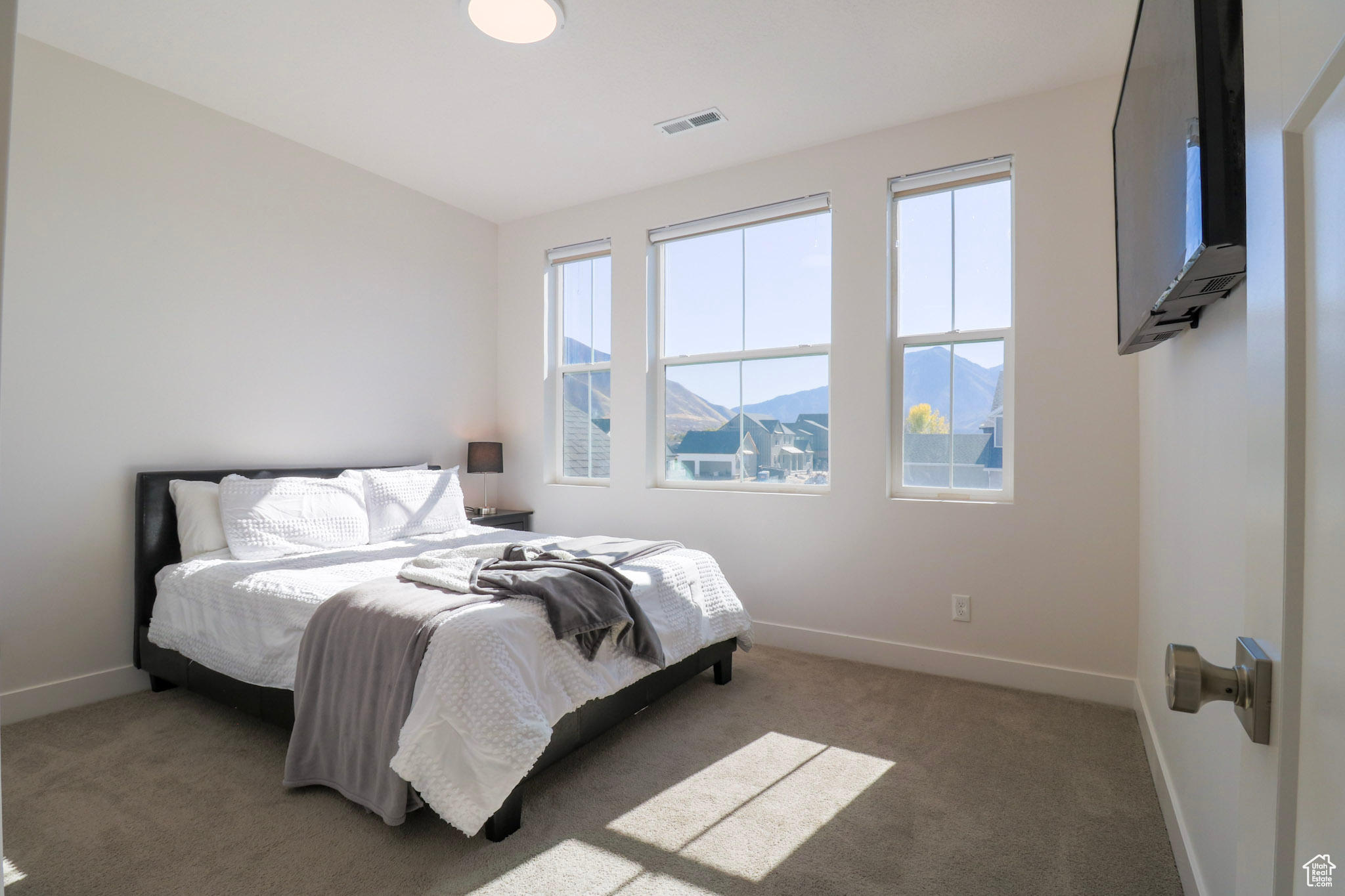 MAPLE FIELDS - Residential