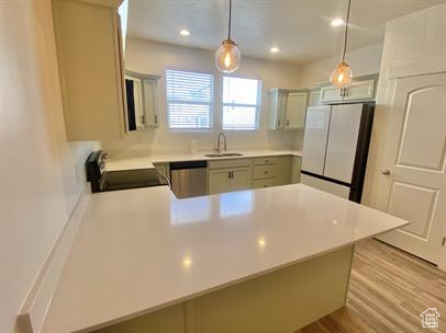 WILLOW POINT - Residential