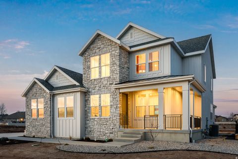 Tiny photo for 1116 W 2325 S, Syracuse, UT 84075 (MLS # 2145442)