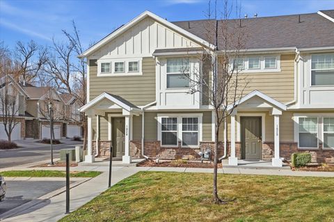 Townhouse For Sale - 1024 S 270<br/> Cache County, Logan, UT 84321