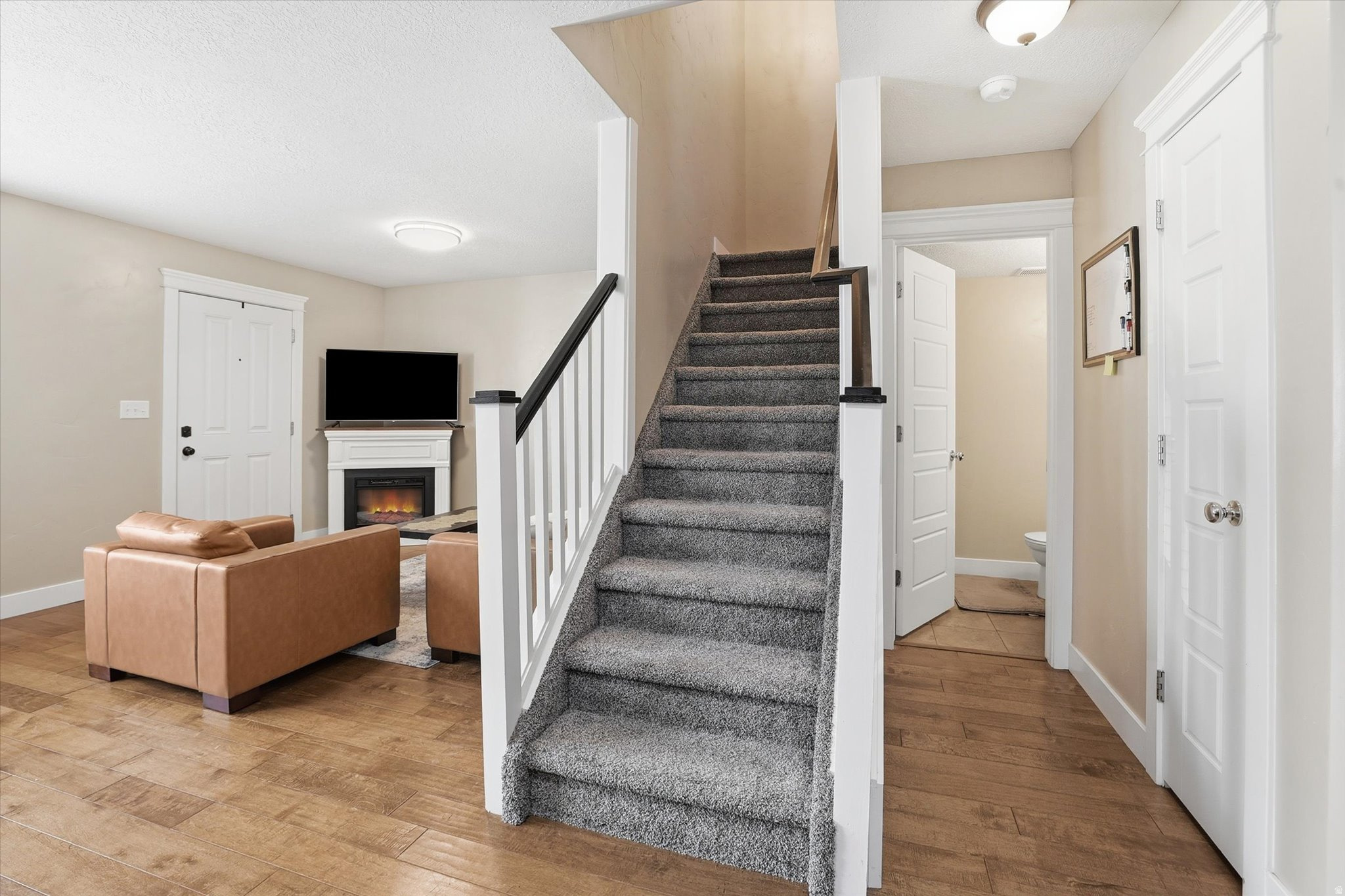 RIVER CROSSING - Residential