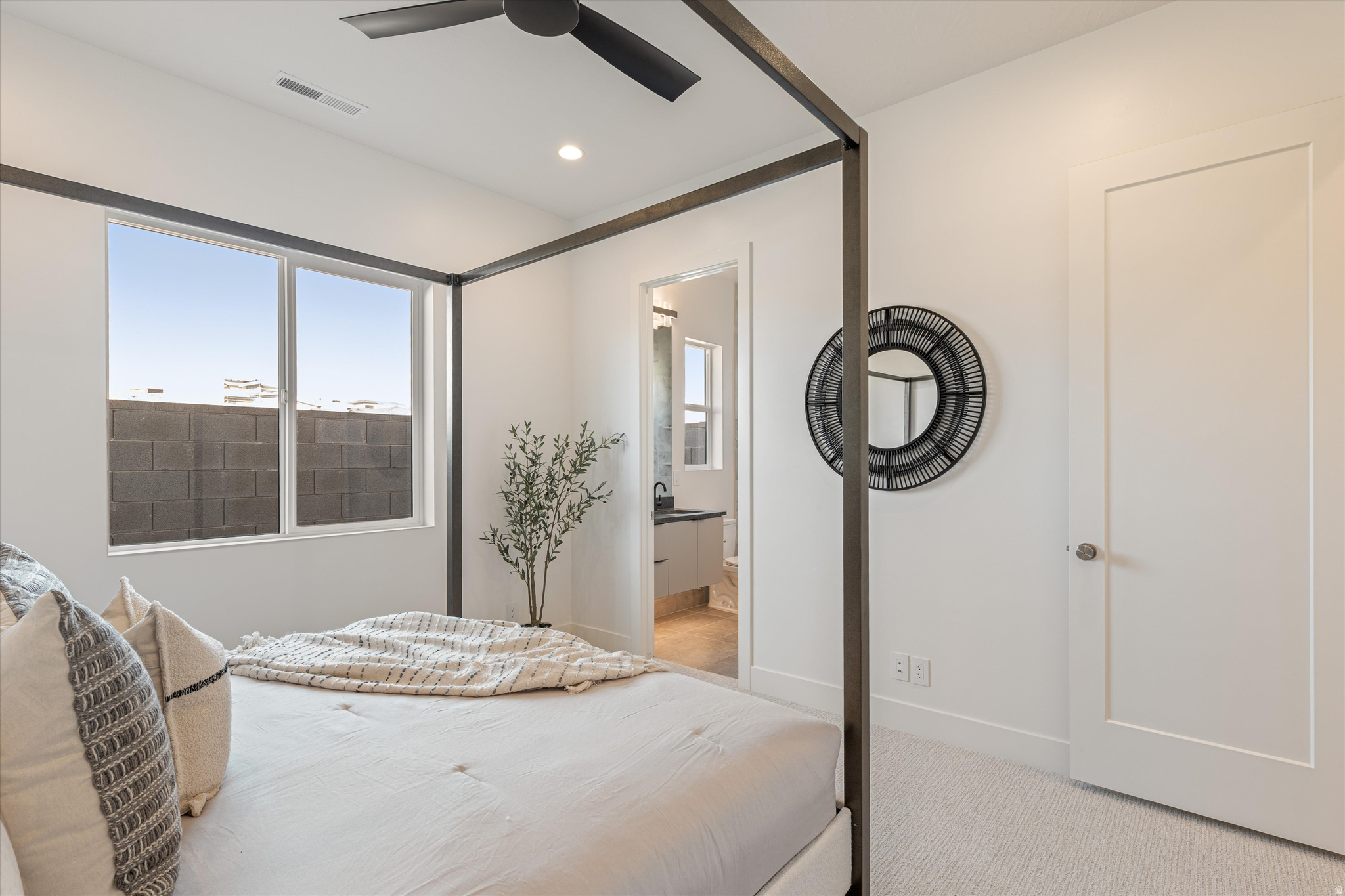 SCENIC POINT - Residential