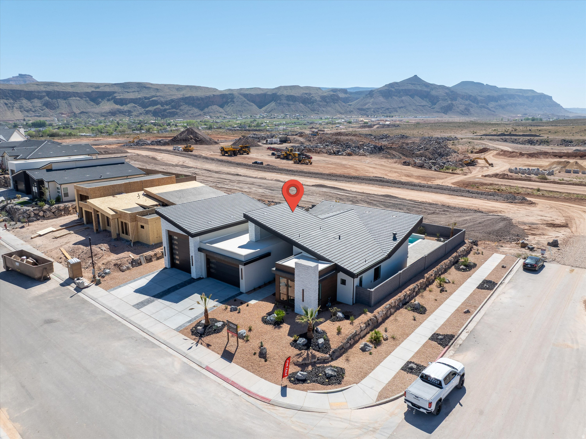 SCENIC POINT - Residential