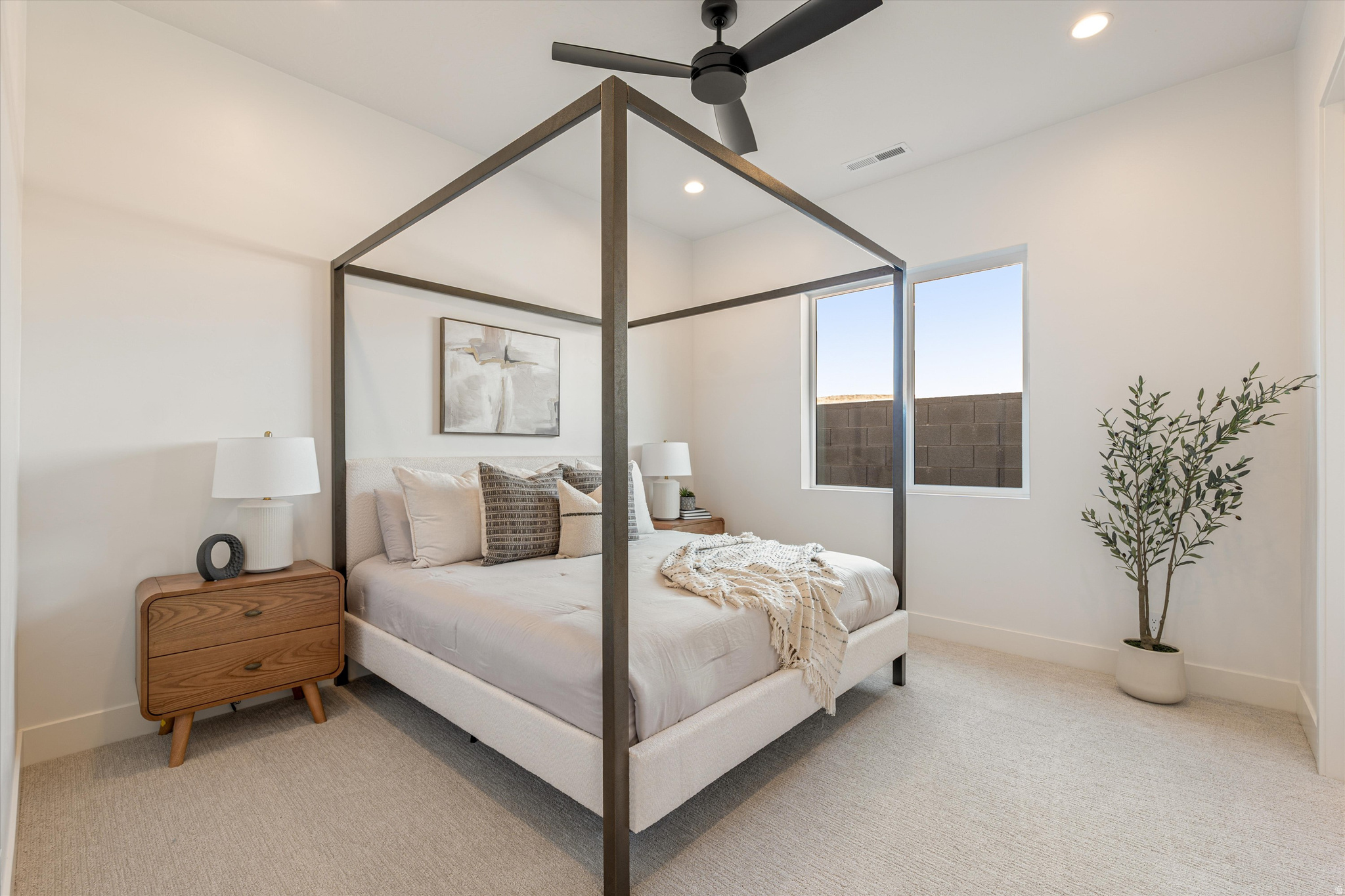 SCENIC POINT - Residential