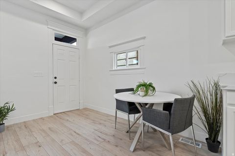 Tiny photo for 249 S GLENDALE ST, Salt Lake City, UT 84104 (MLS # 2126525)