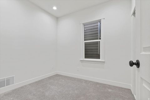 Tiny photo for 249 S GLENDALE ST, Salt Lake City, UT 84104 (MLS # 2126525)