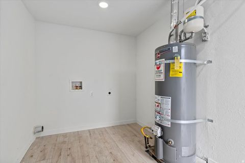 Tiny photo for 249 S GLENDALE ST, Salt Lake City, UT 84104 (MLS # 2126525)