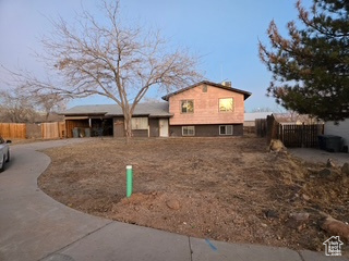 744 N 2380 Cir, St. George, Utah image 1