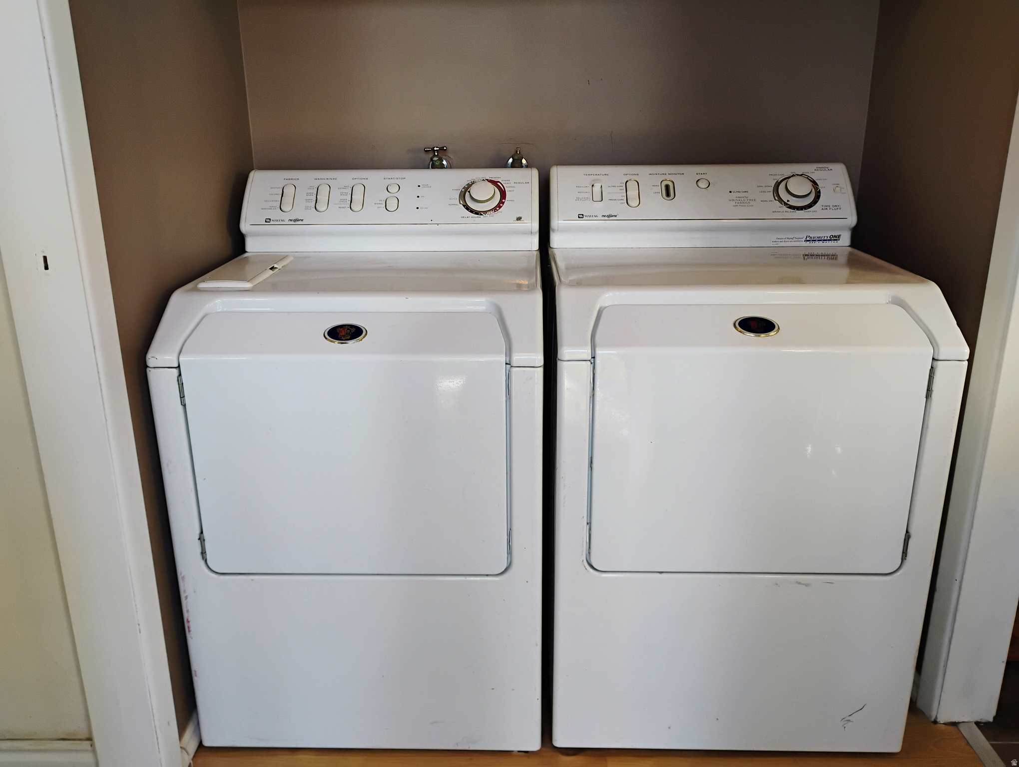 WHITEHEAD - Residential