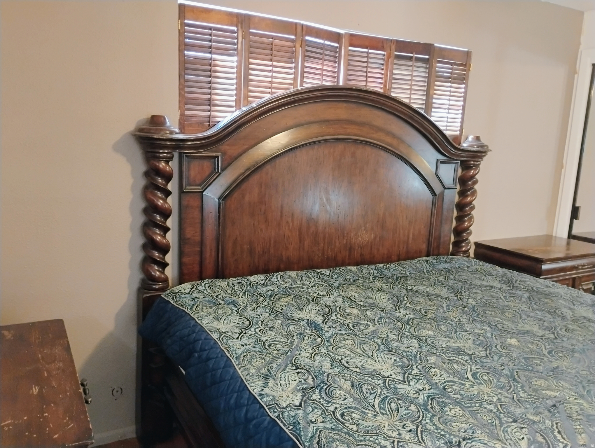 WHITEHEAD - Residential