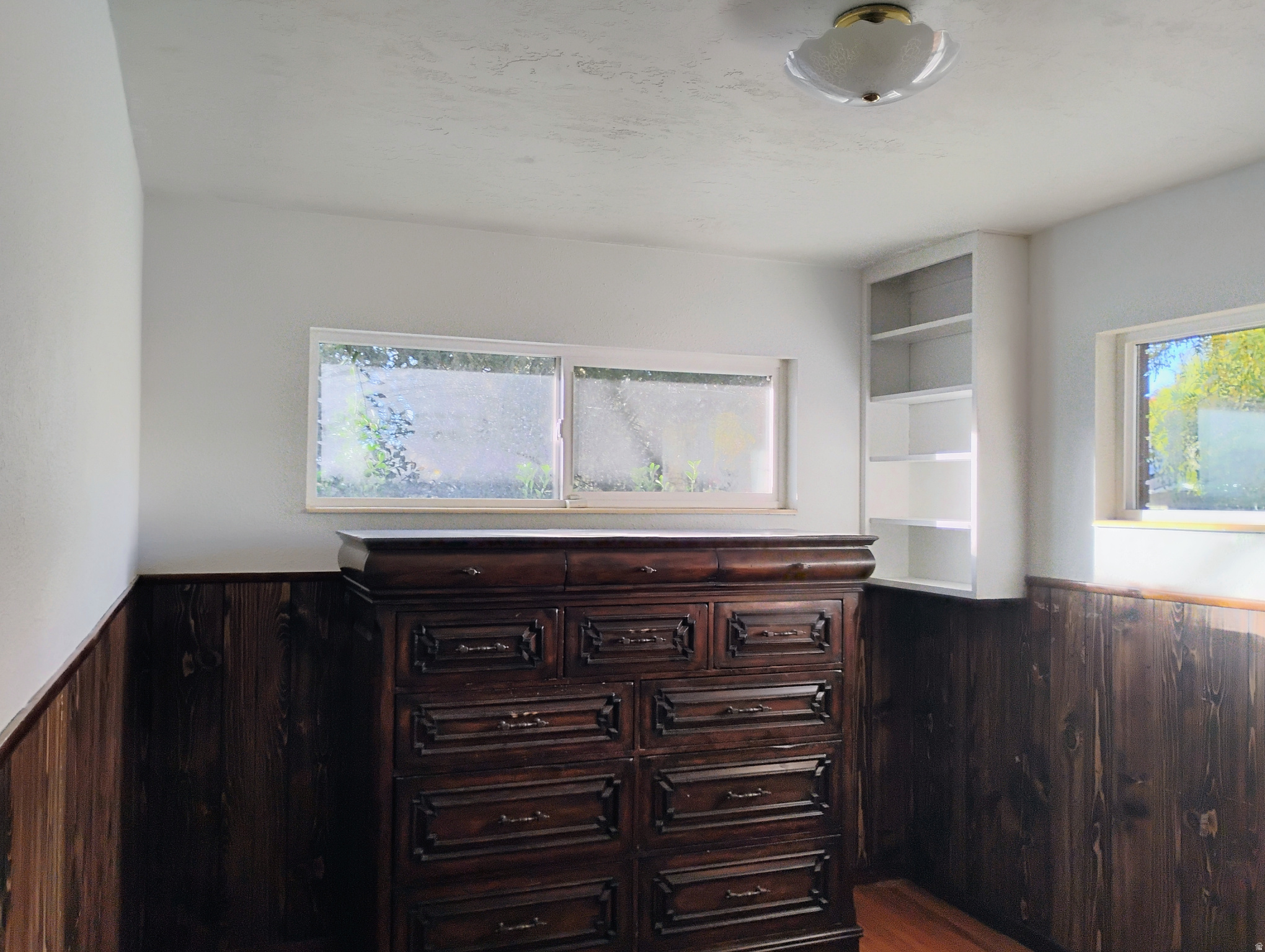 WHITEHEAD - Residential