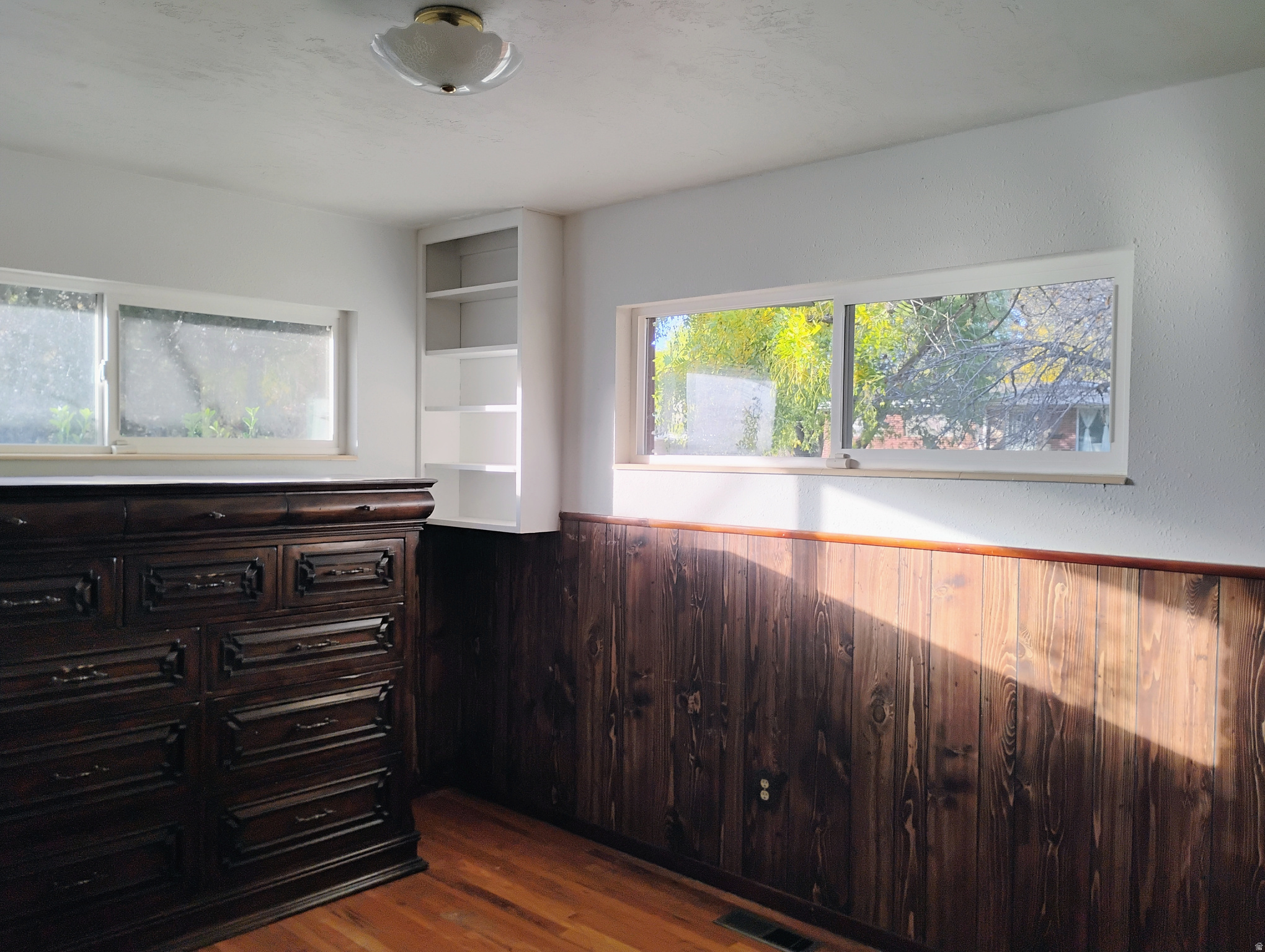 WHITEHEAD - Residential