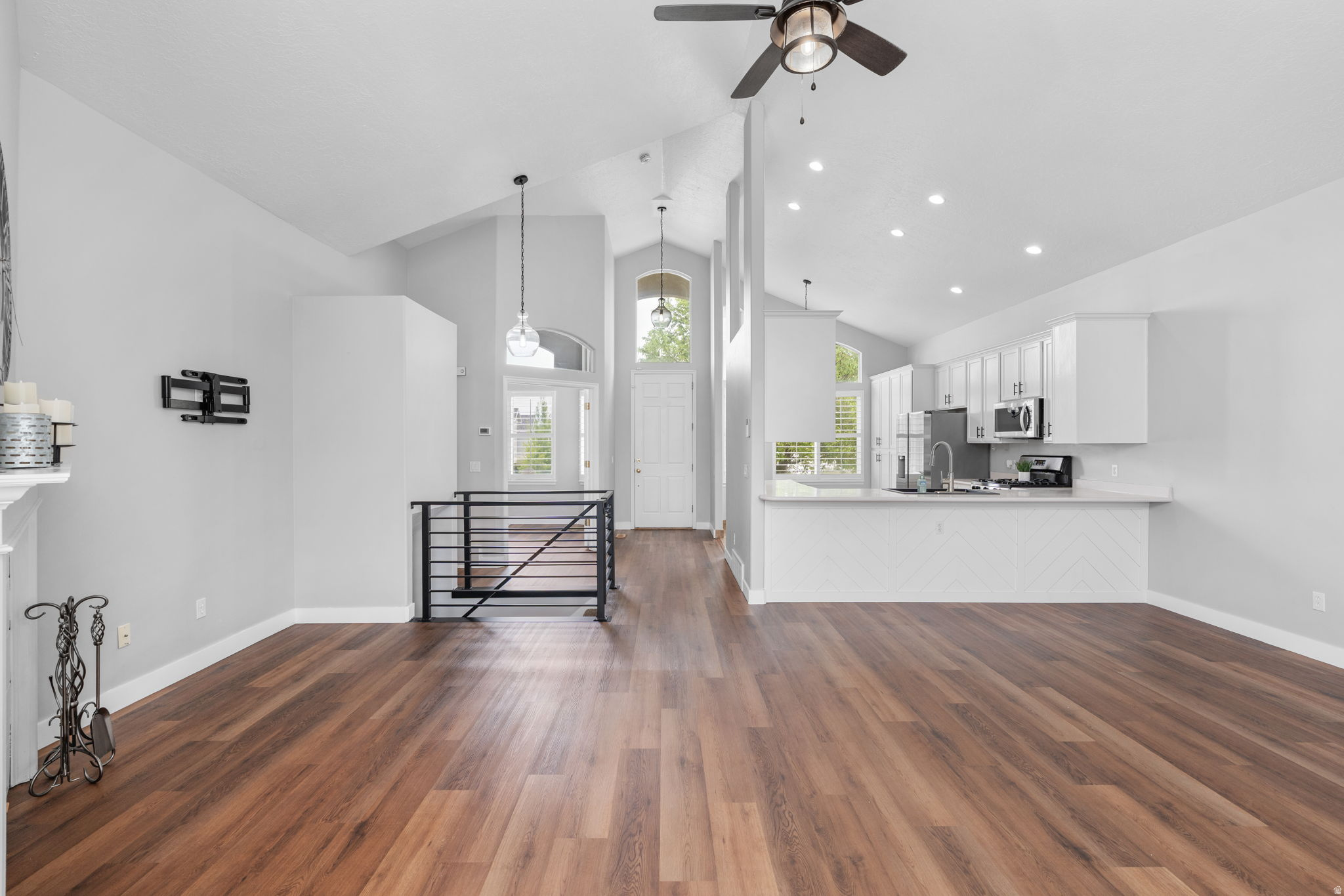 LAKESIDE SUBDIVISION - Residential