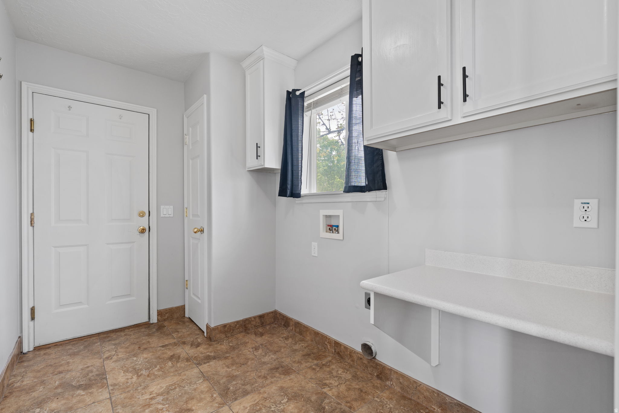 LAKESIDE SUBDIVISION - Residential
