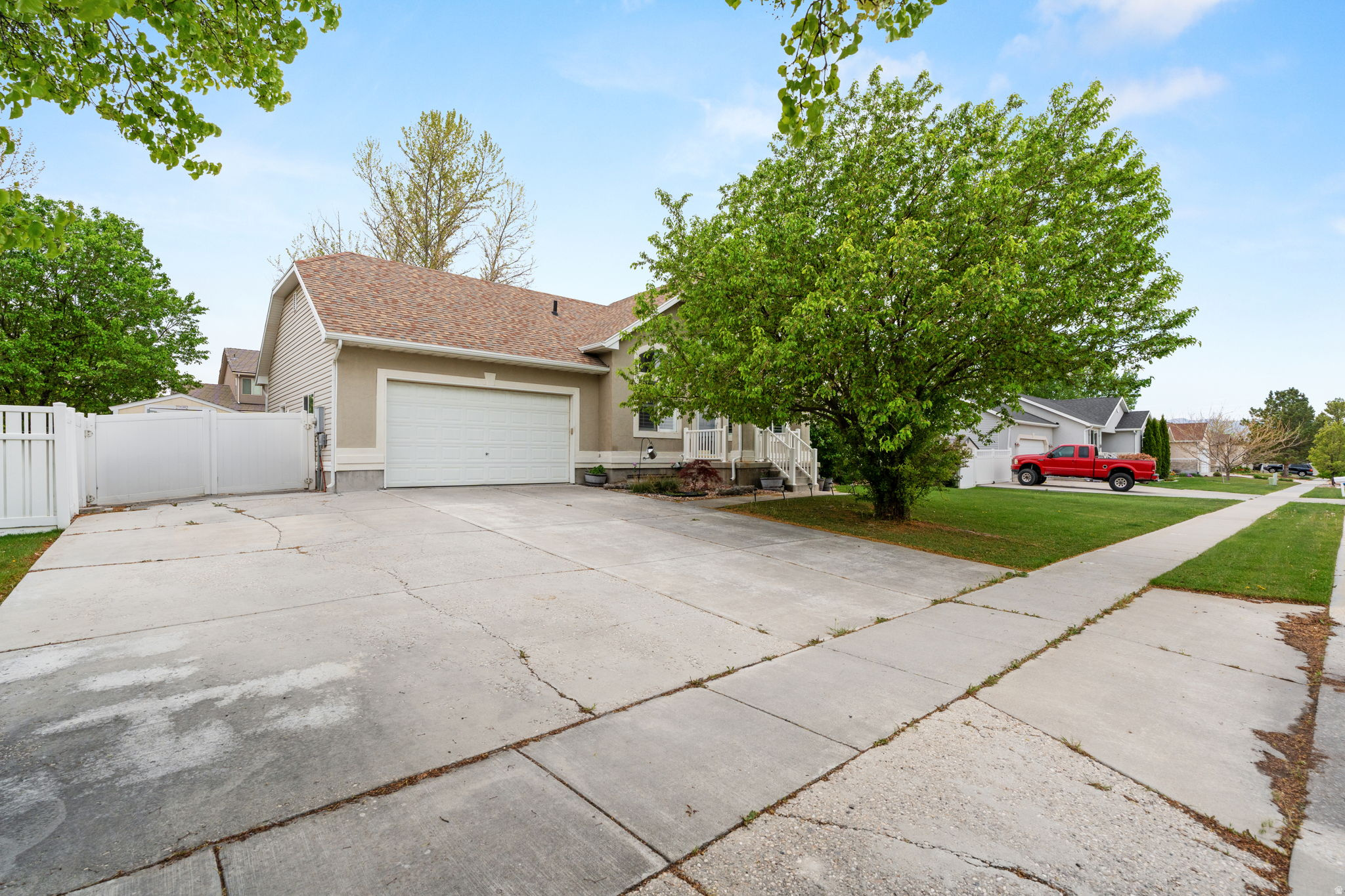 LAKESIDE SUBDIVISION - Residential