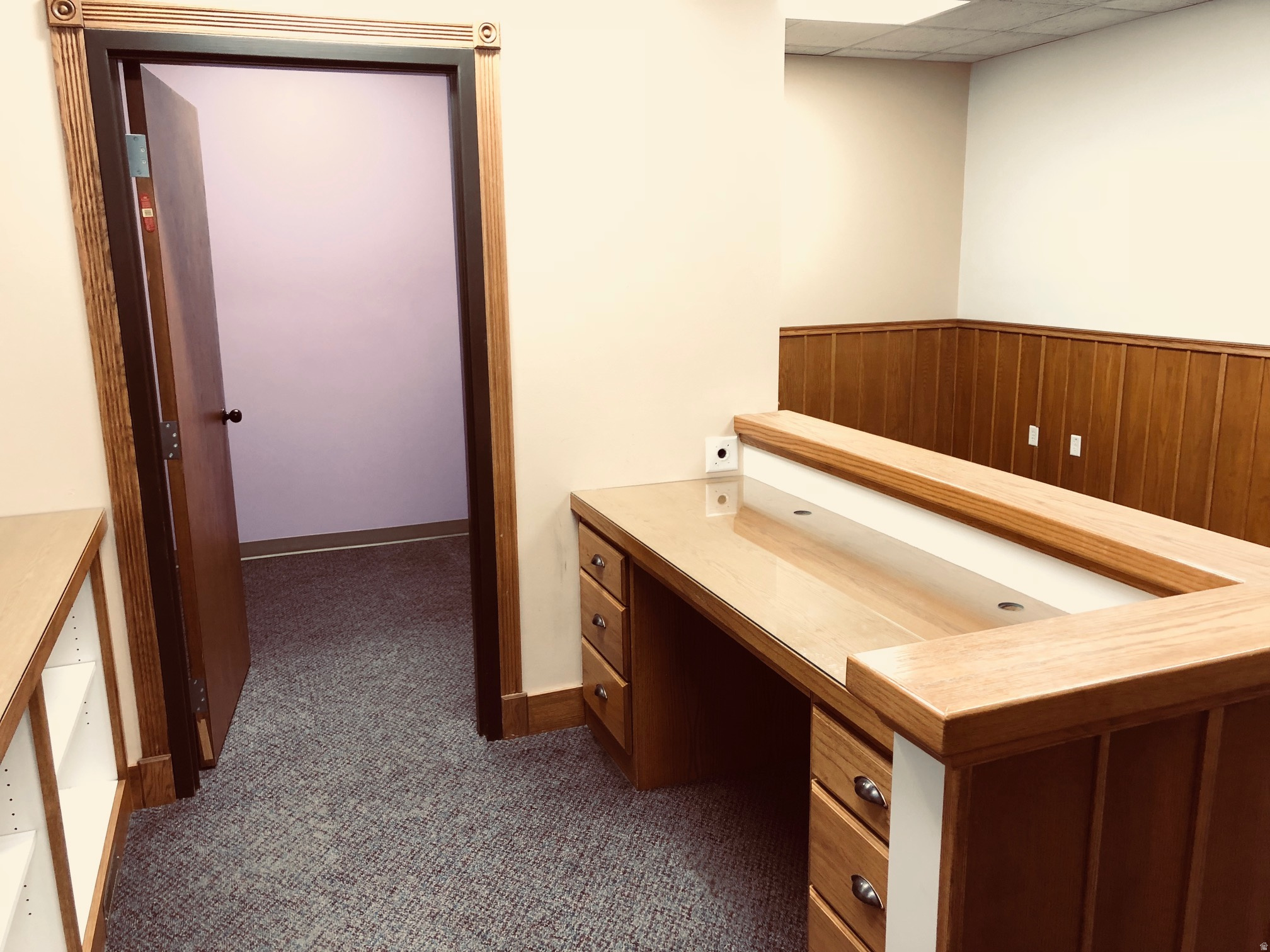 CITY CENTER OFFICES - Commercial Lease