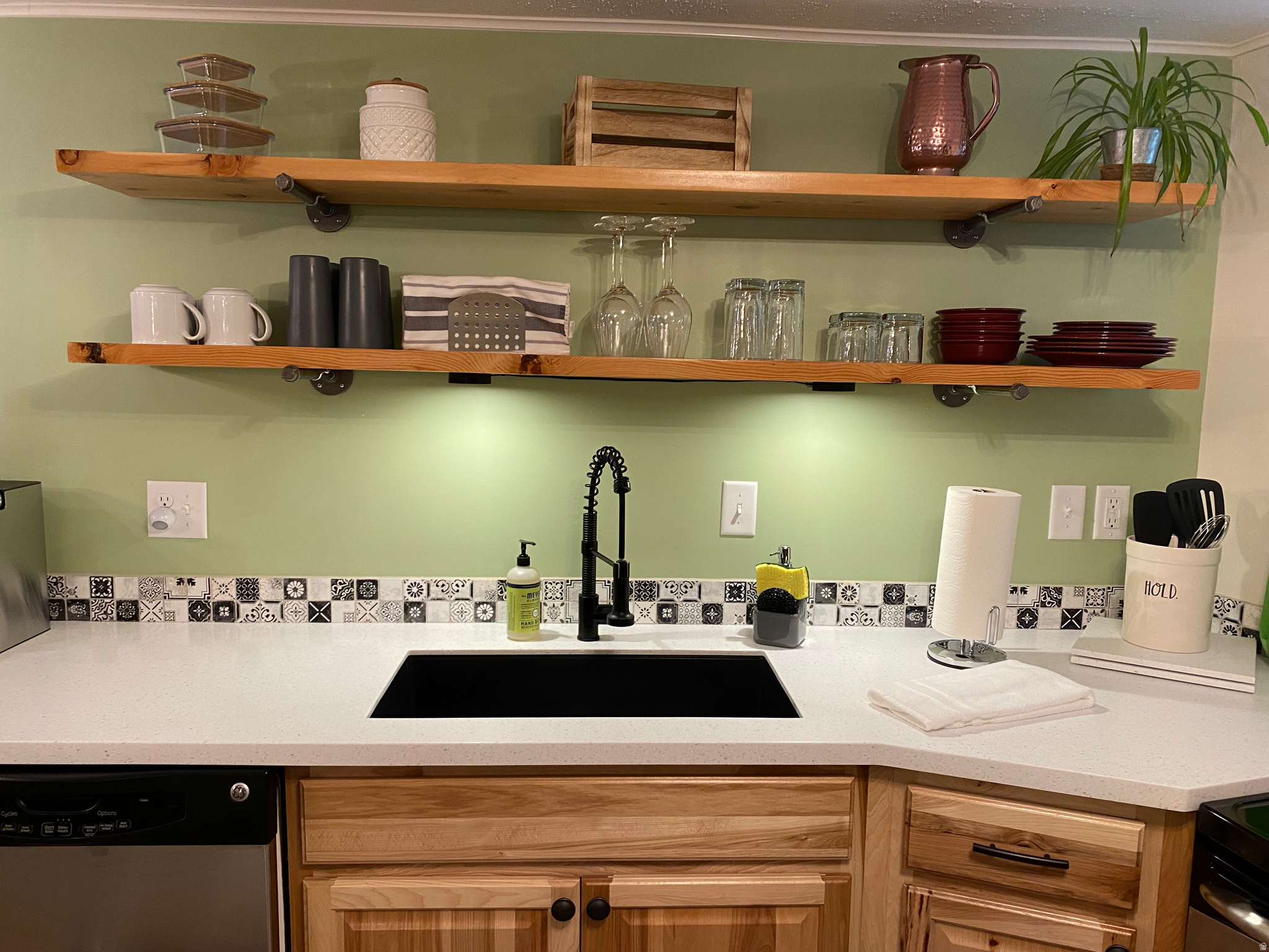 BELVIEW GARDENS SUB - Residential