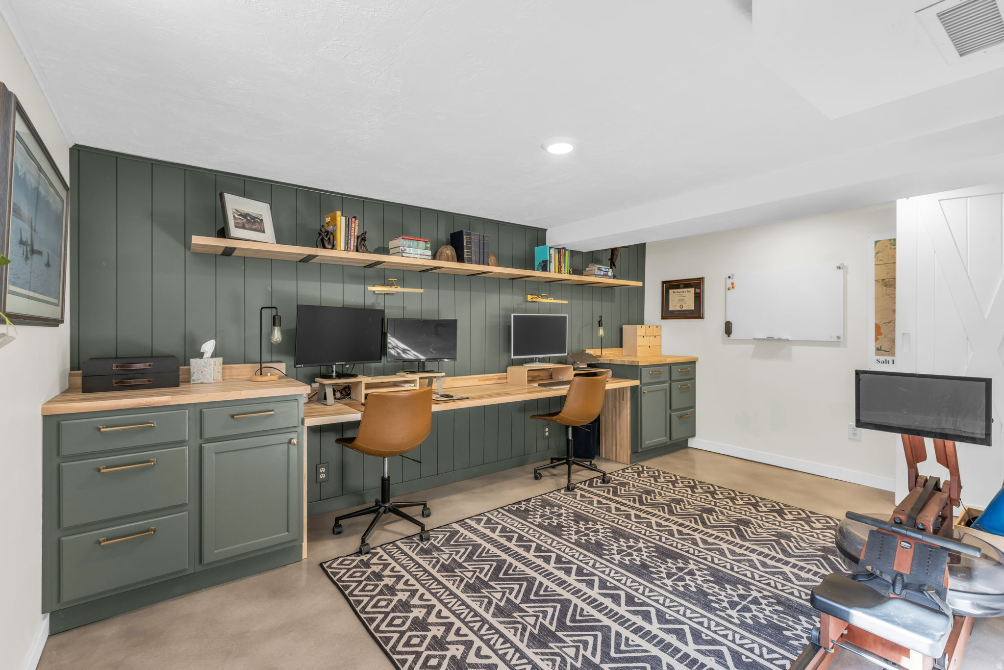 BELVIEW GARDENS SUB - Residential