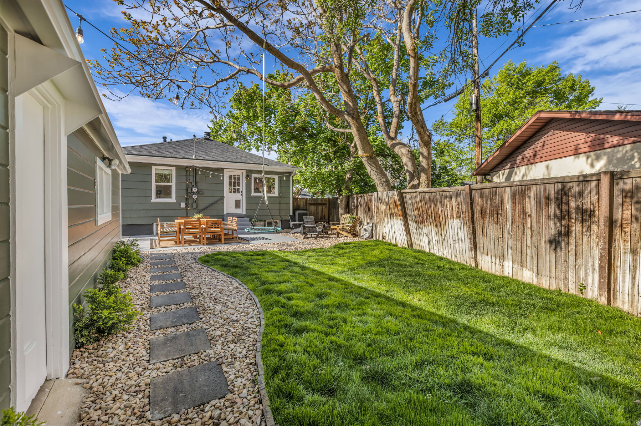 BELVIEW GARDENS SUB - Residential