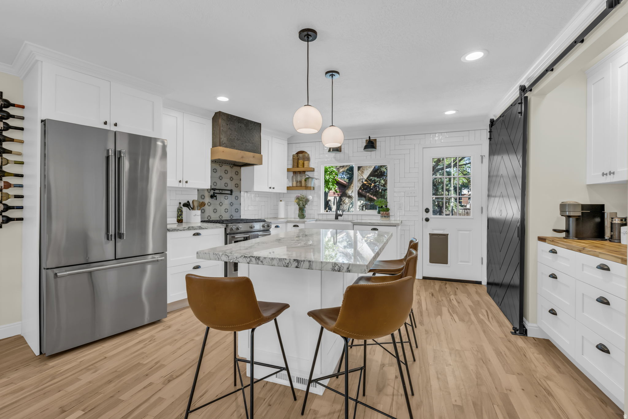 BELVIEW GARDENS SUB - Residential