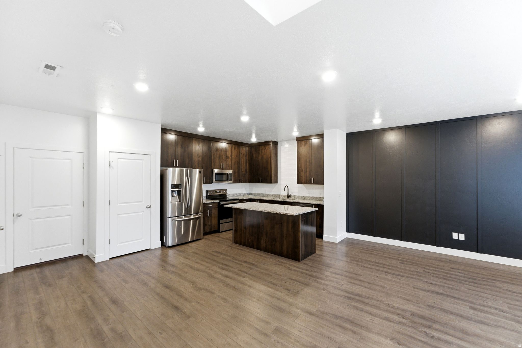 PROVIDENCE GATEWAY - Residential