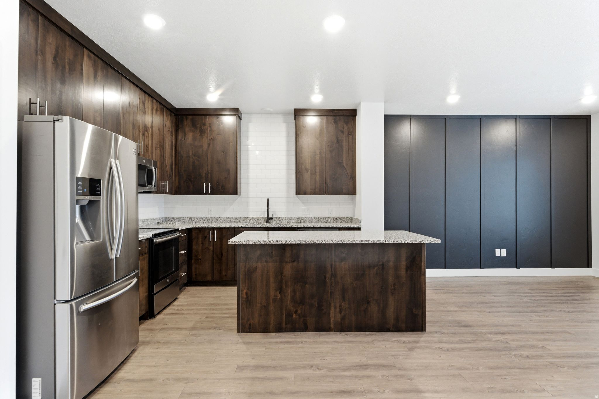 PROVIDENCE GATEWAY - Residential