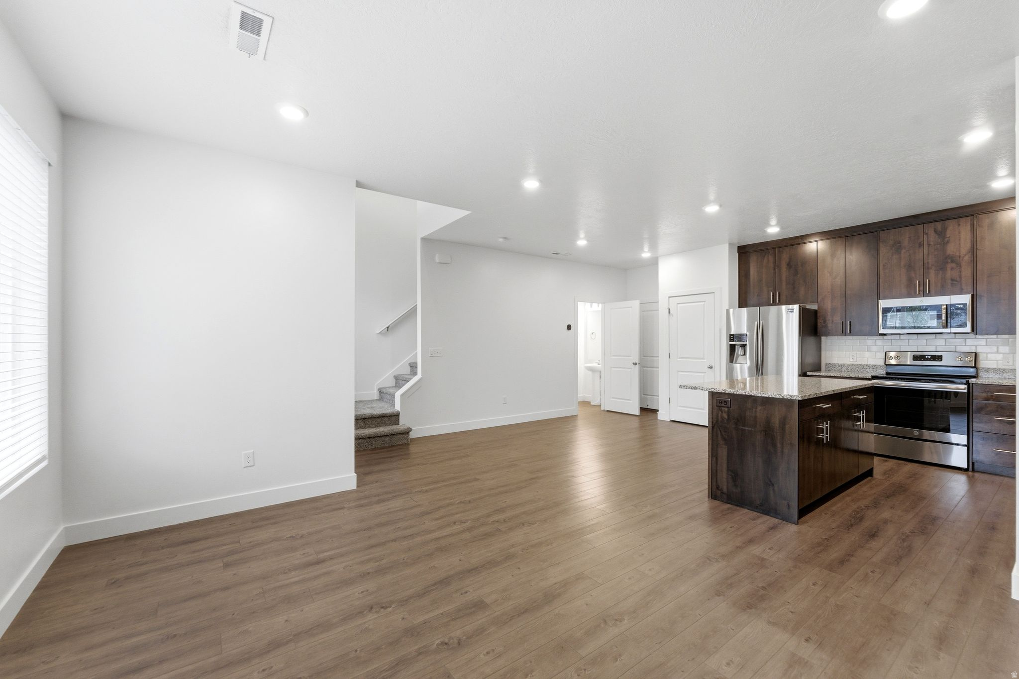 PROVIDENCE GATEWAY - Residential