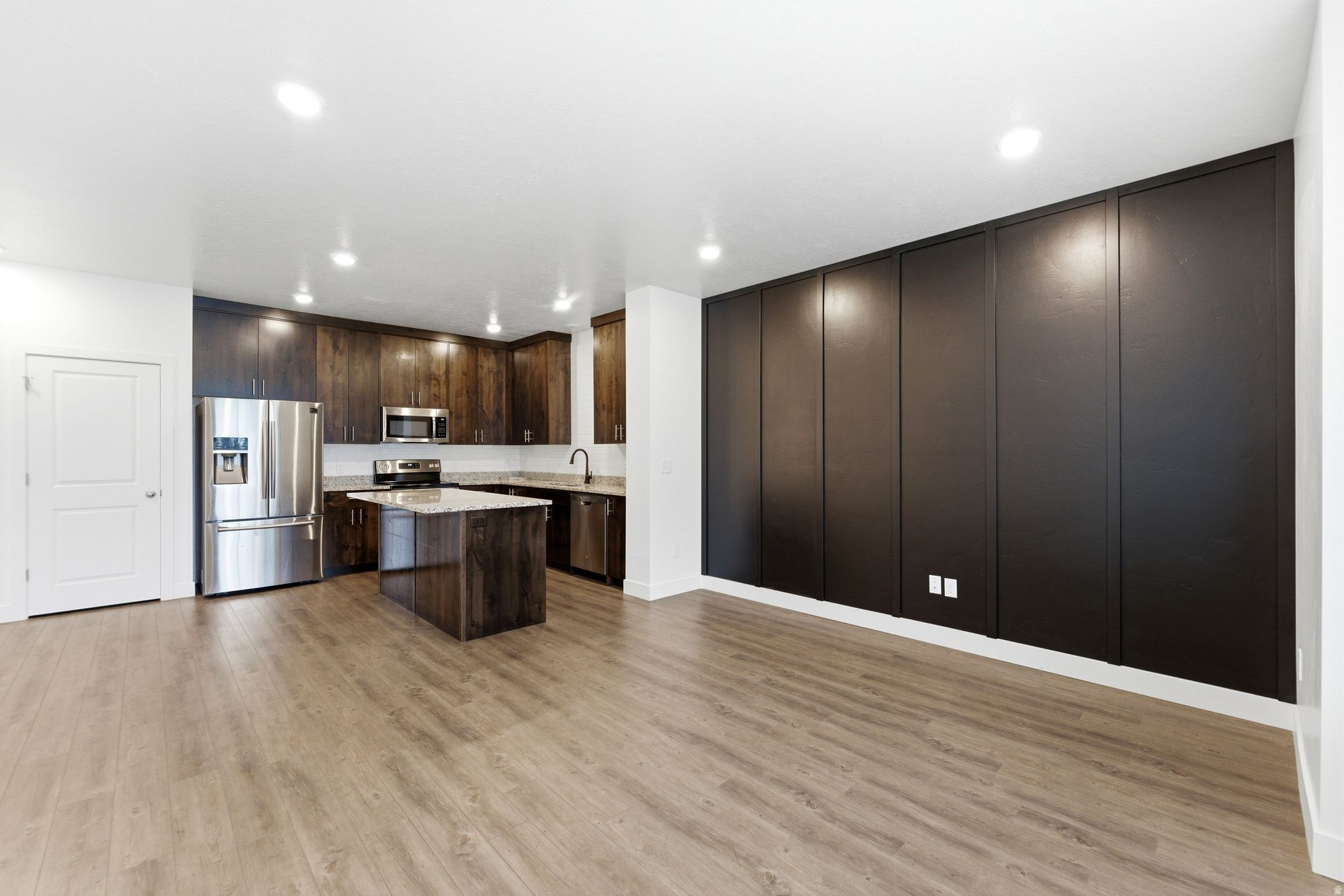 PROVIDENCE GATEWAY - Residential