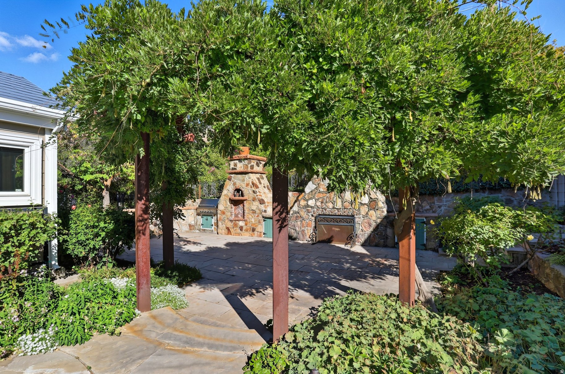 OAK CREST PARK ADDITION - Residential