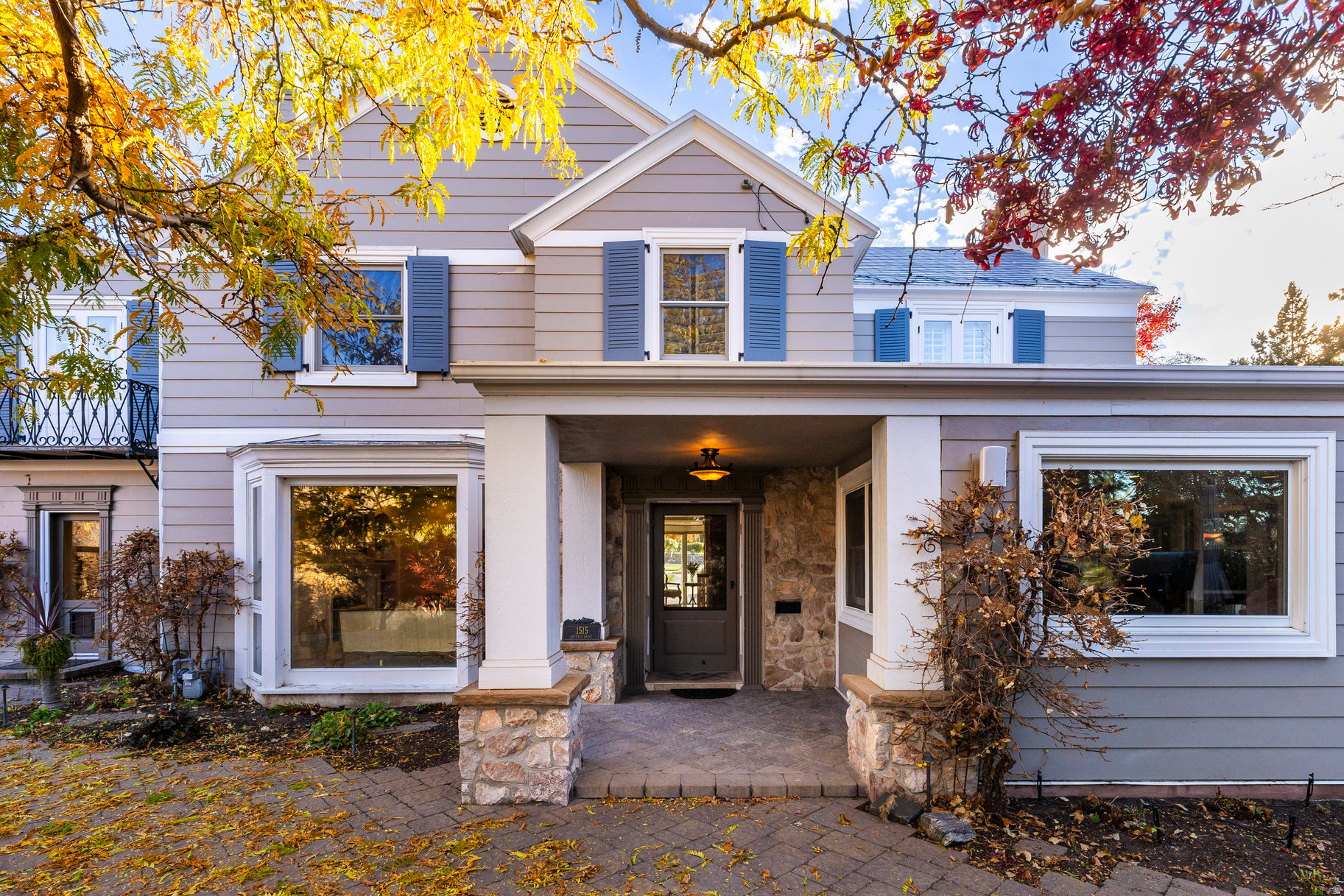 OAK CREST PARK ADDITION - Residential