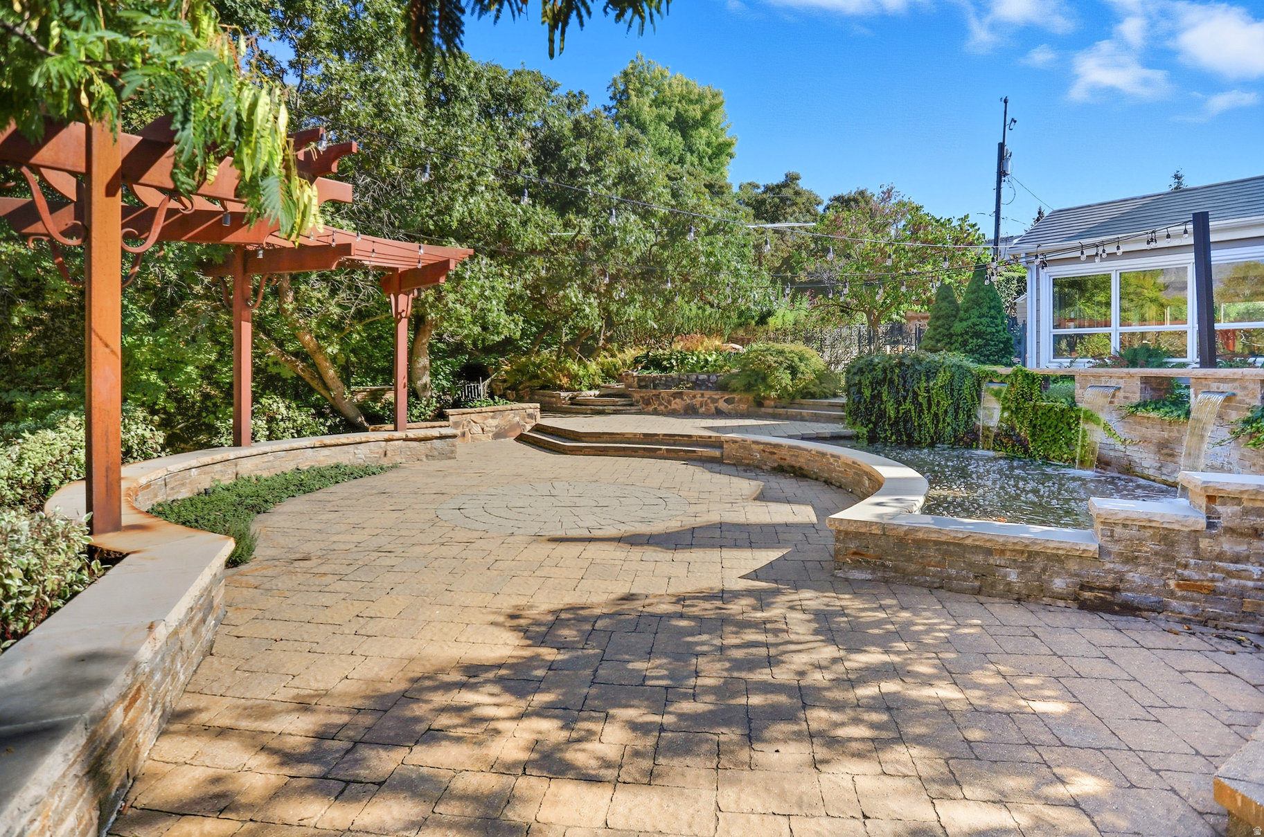 OAK CREST PARK ADDITION - Residential