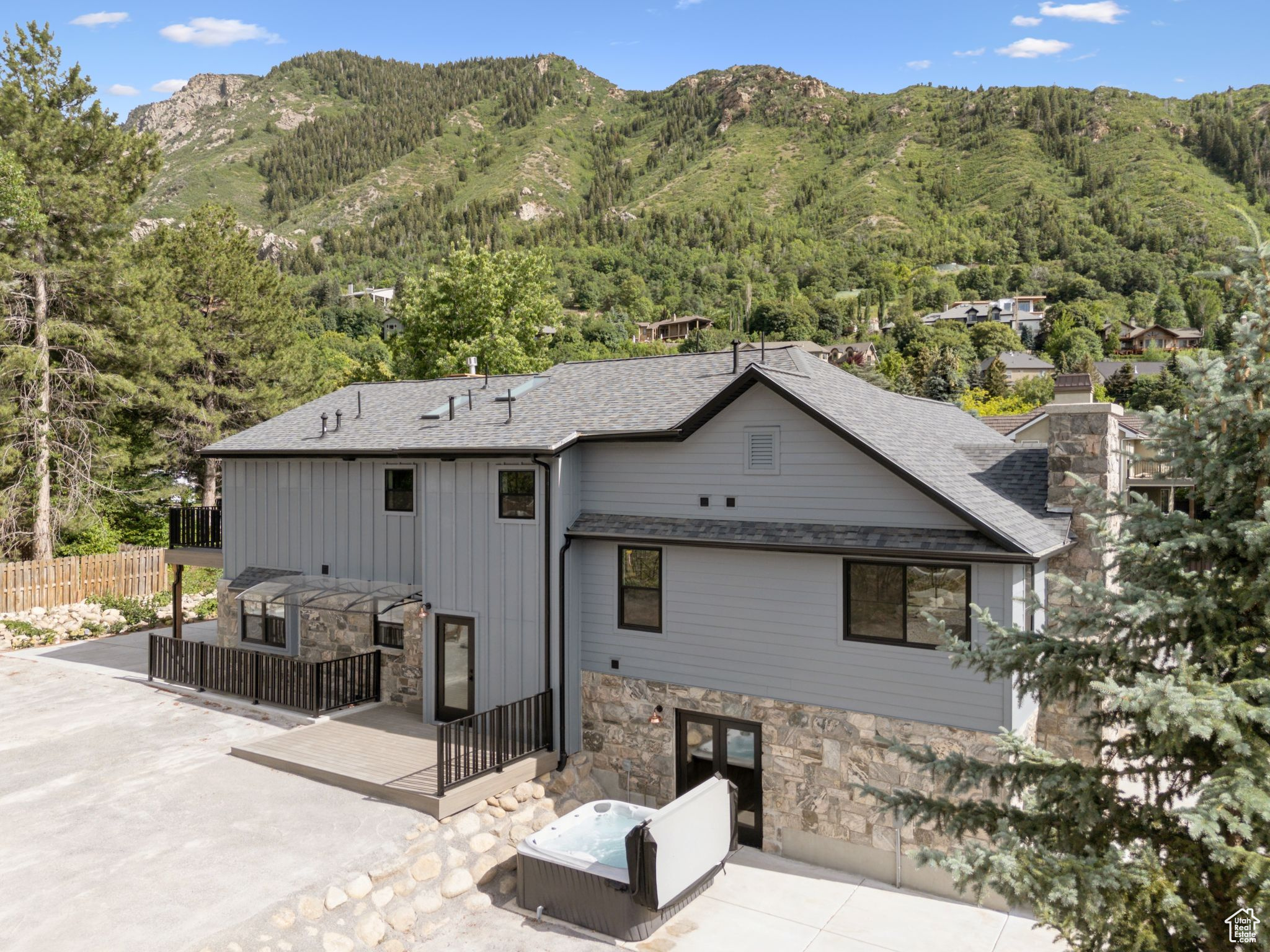COTTONWOOD - Residential