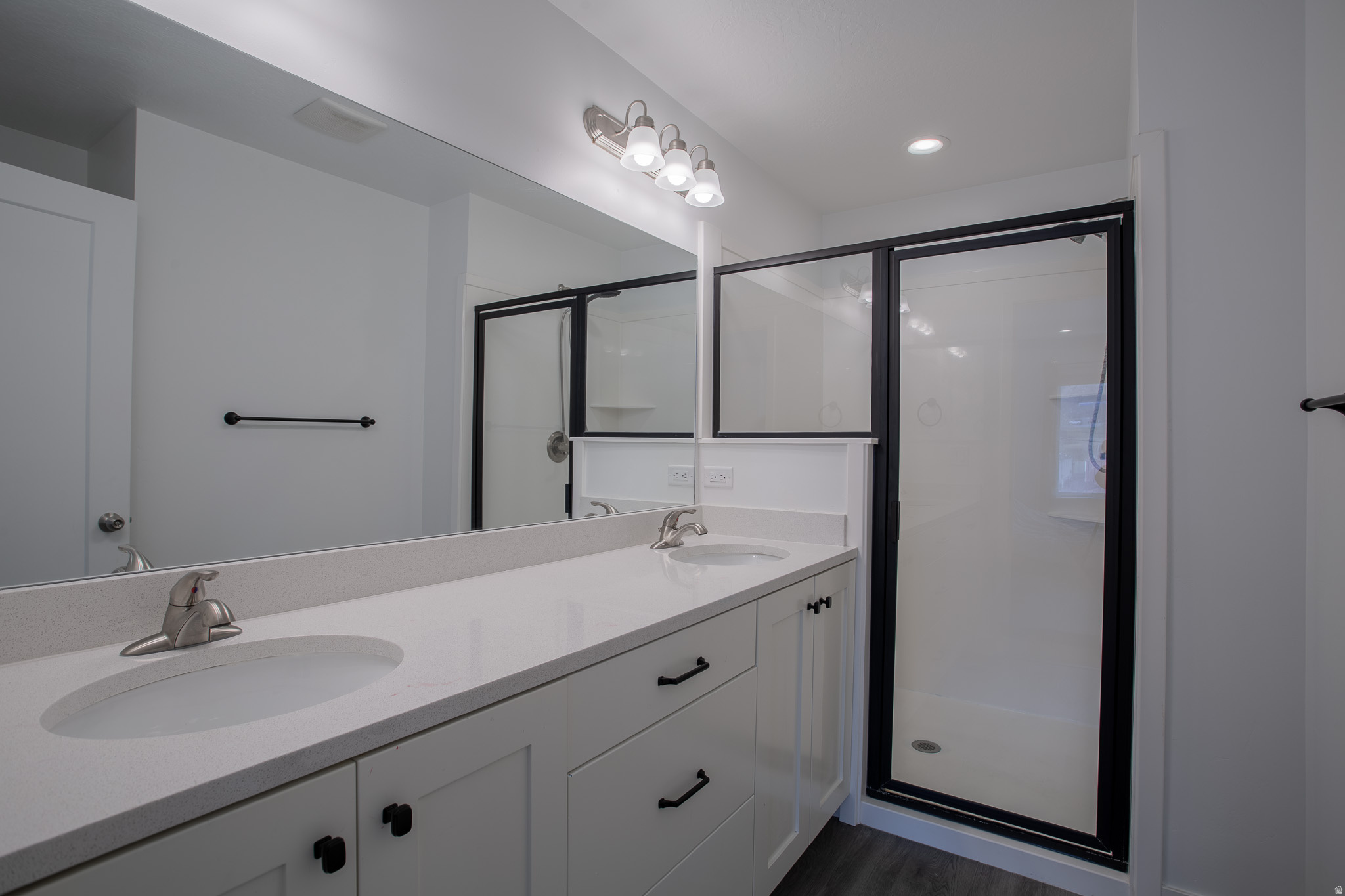 CITY CENTER - Residential