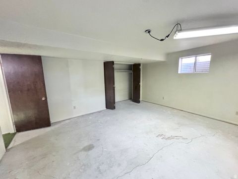 Tiny photo for 275 S 100 E, Salem, UT 84653 (MLS # 2122835)