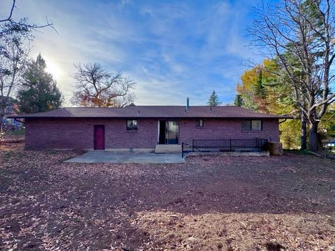 Tiny photo for 275 S 100 E, Salem, UT 84653 (MLS # 2122835)