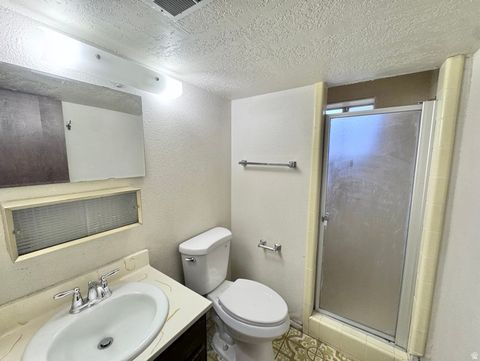 Tiny photo for 275 S 100 E, Salem, UT 84653 (MLS # 2122835)