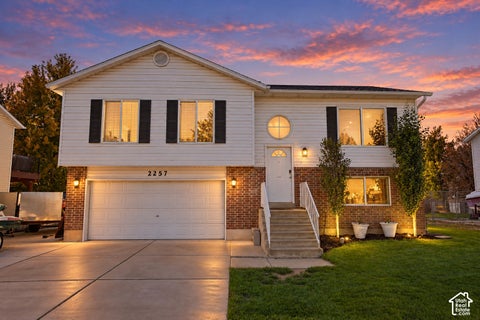 Photo of 2257 N 2290 W, Clinton, UT 84015 (MLS # 2185326)