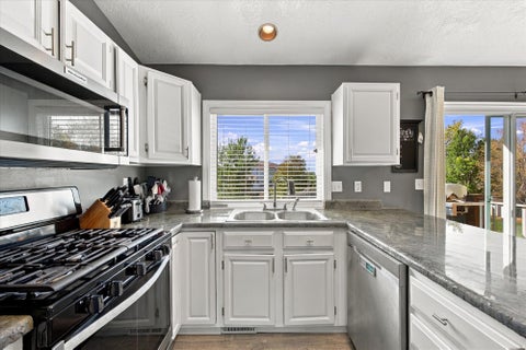 Tiny photo for 2257 N 2290 W, Clinton, UT 84015 (MLS # 2185326)