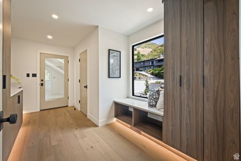 Tiny photo for 2244 S LAKELINE CIR, Salt Lake City, UT 84109 (MLS # 2108919)