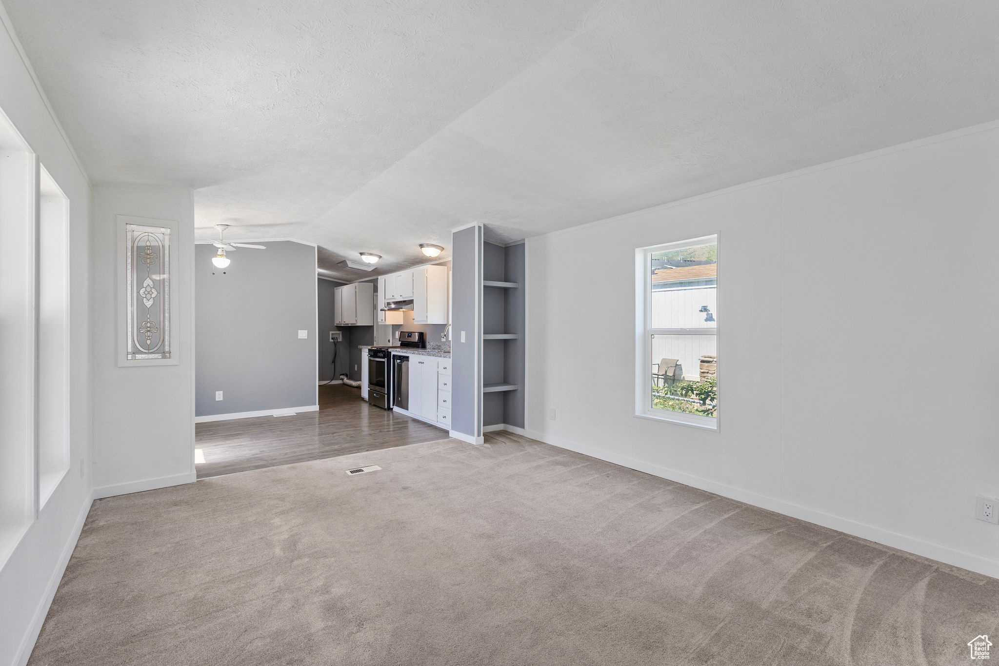 8519 W Antelope Hills Dr, Magna, Utah image 1