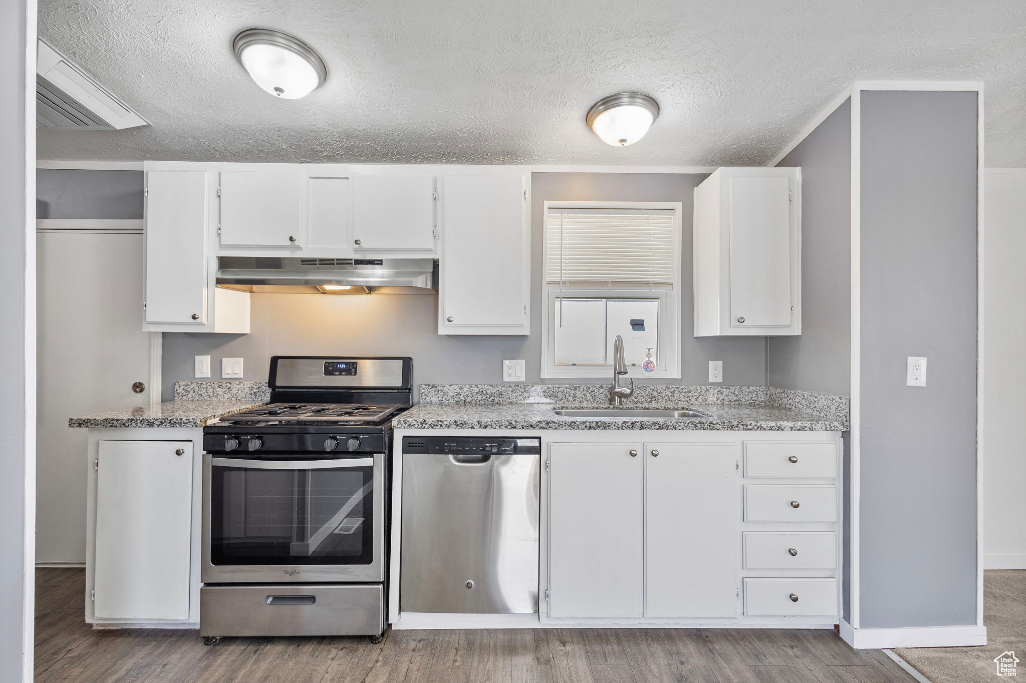 8519 W Antelope Hills Dr, Magna, Utah image 12