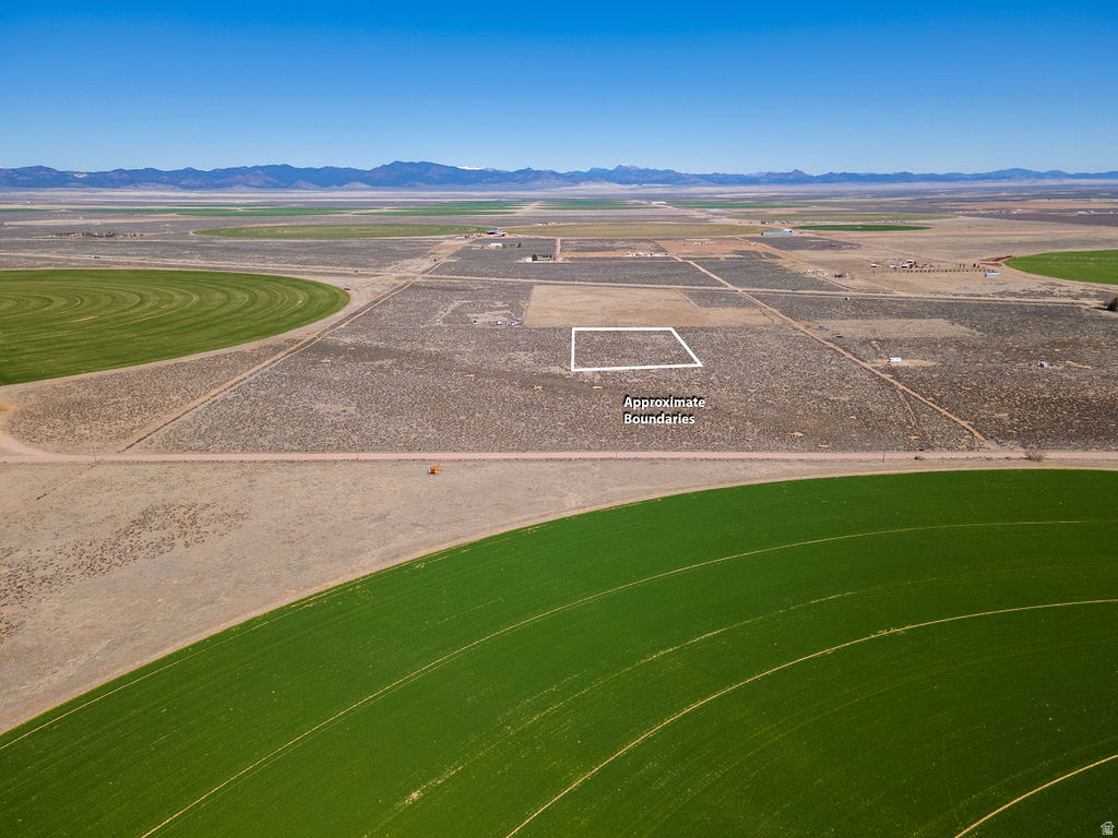 ESCALANTE VALLEY - Land