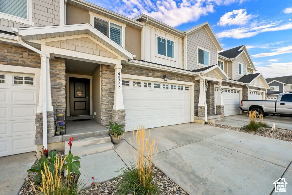 Photo of 4923 W PILLAR DR, Riverton, UT 84096 (MLS # 2190184)